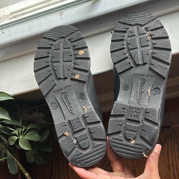 Blundstone Thermal Woman’s boots with box— AU size 5 - Picture 2 of 12